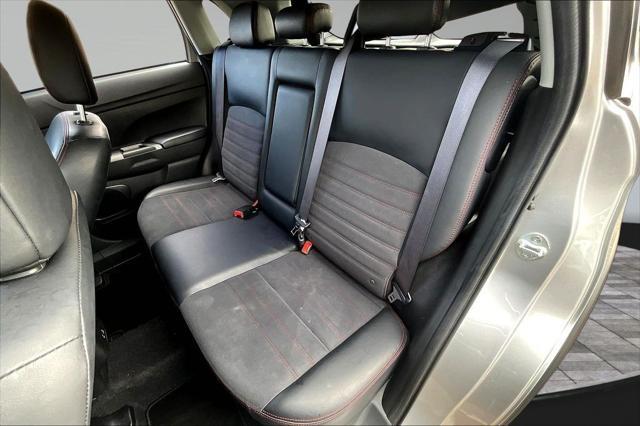 2025 Mitsubishi Outlander - $20,513