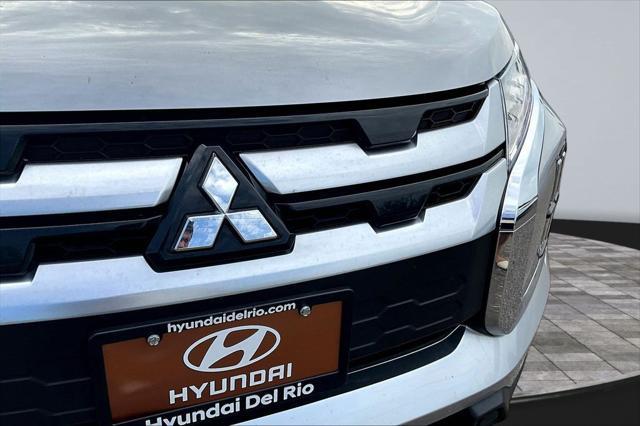 2025 Mitsubishi Outlander - $20,513