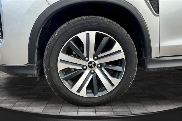 2025 Mitsubishi Outlander - $20,513