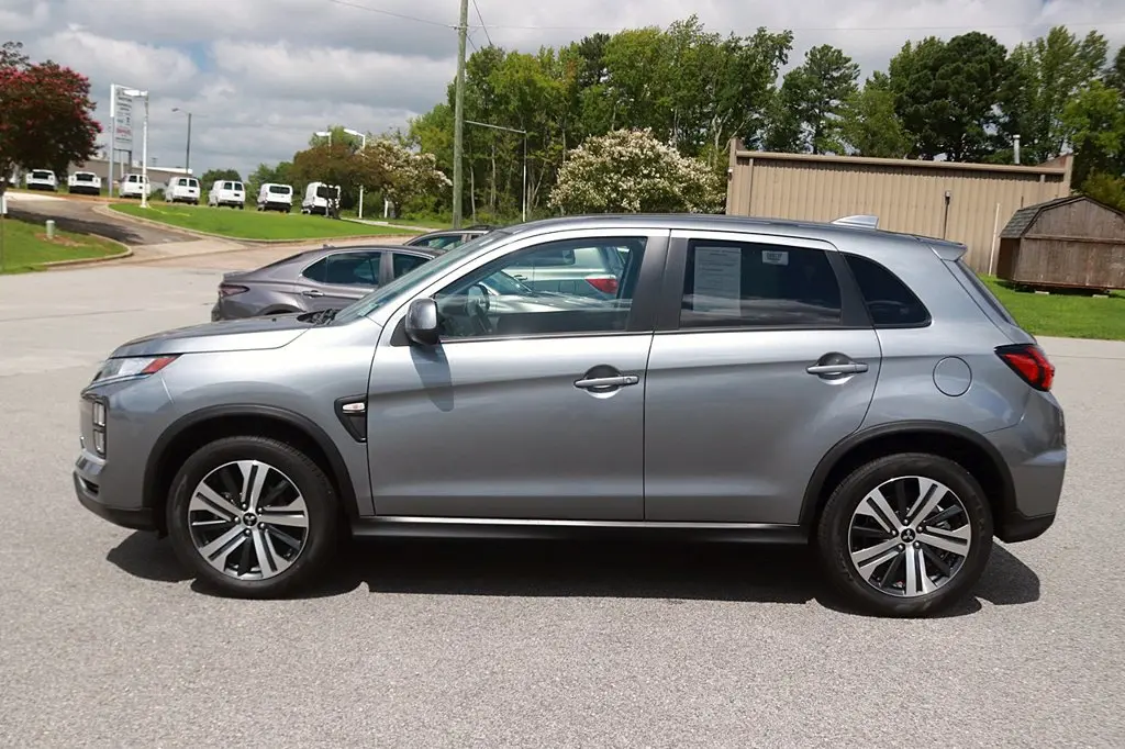 2025 Mitsubishi Outlander - $21,487