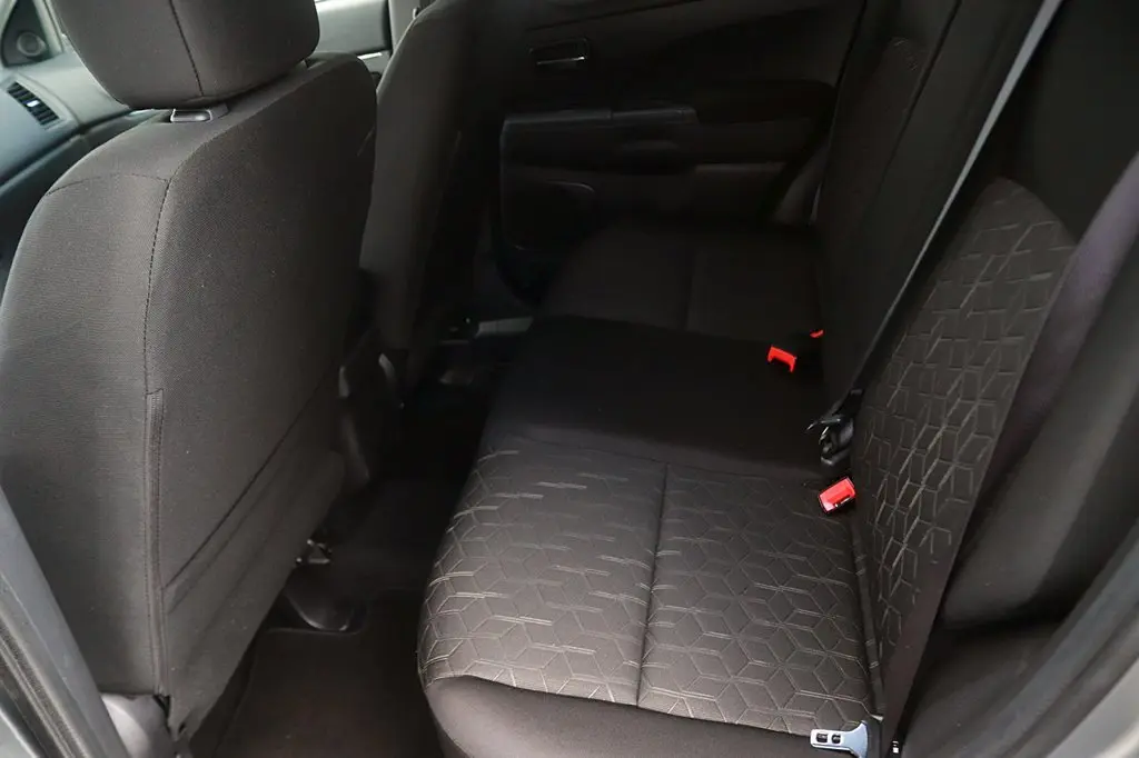 2025 Mitsubishi Outlander - $21,487