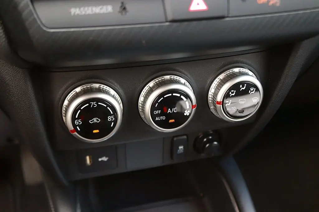 2025 Mitsubishi Outlander - $21,487