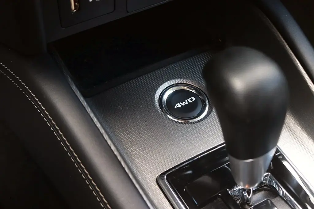 2025 Mitsubishi Outlander - $21,487