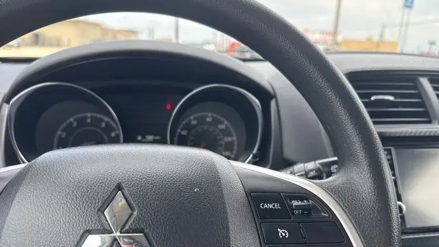 2024 Mitsubishi Outlander Sport S