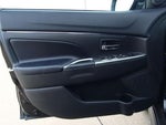 2024 Outlander Sport Thumbnail 31
