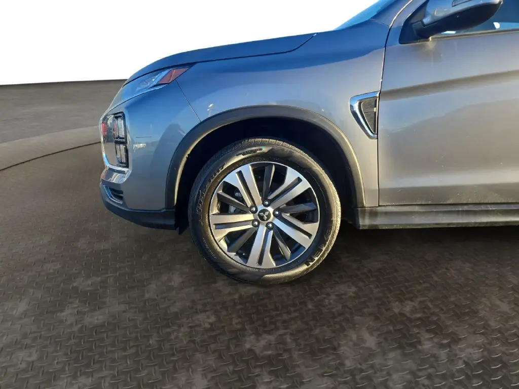 2025 Mitsubishi Outlander