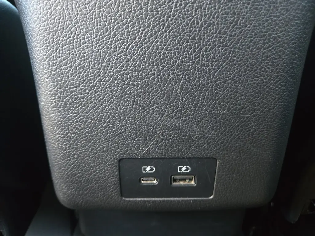 2025 Mitsubishi Outlander