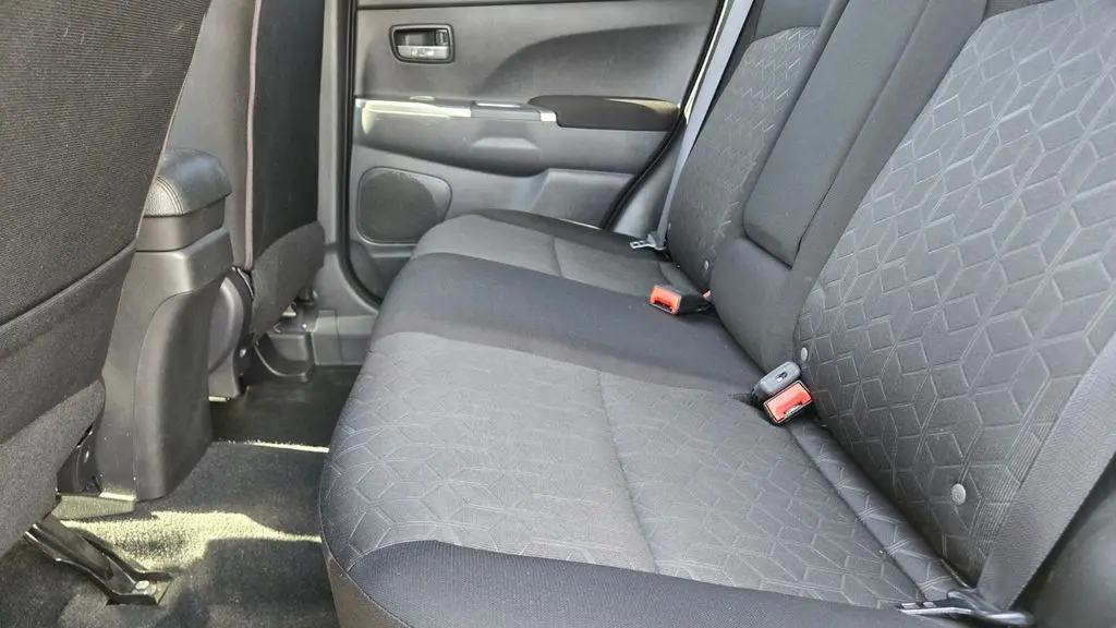 2021 Mitsubishi Outlander Sport SE