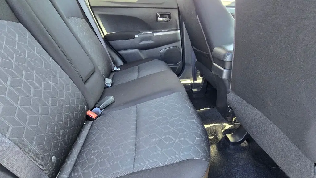 2021 Mitsubishi Outlander Sport SE