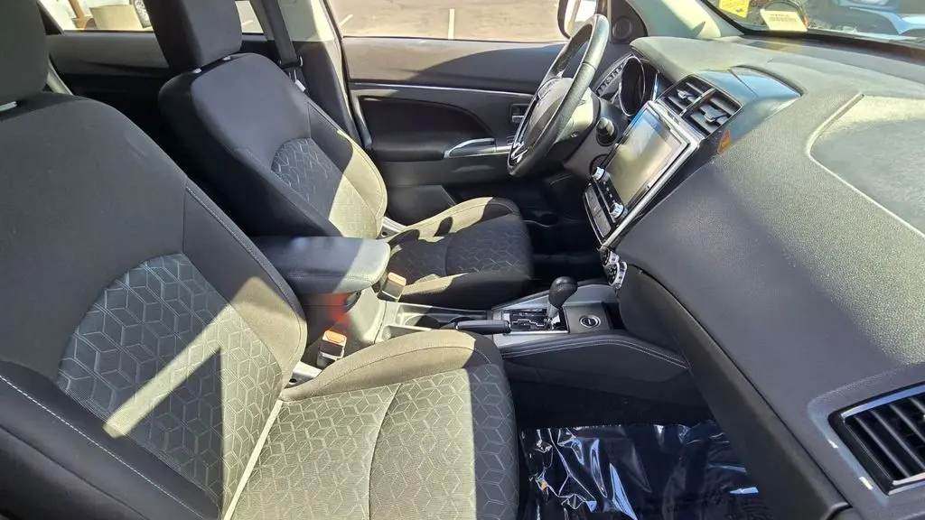 2021 Mitsubishi Outlander Sport SE
