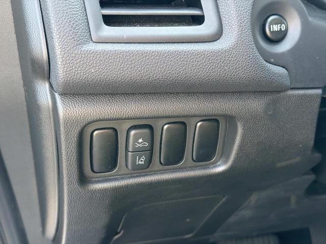 2024 Mitsubishi Outlander - $17,900