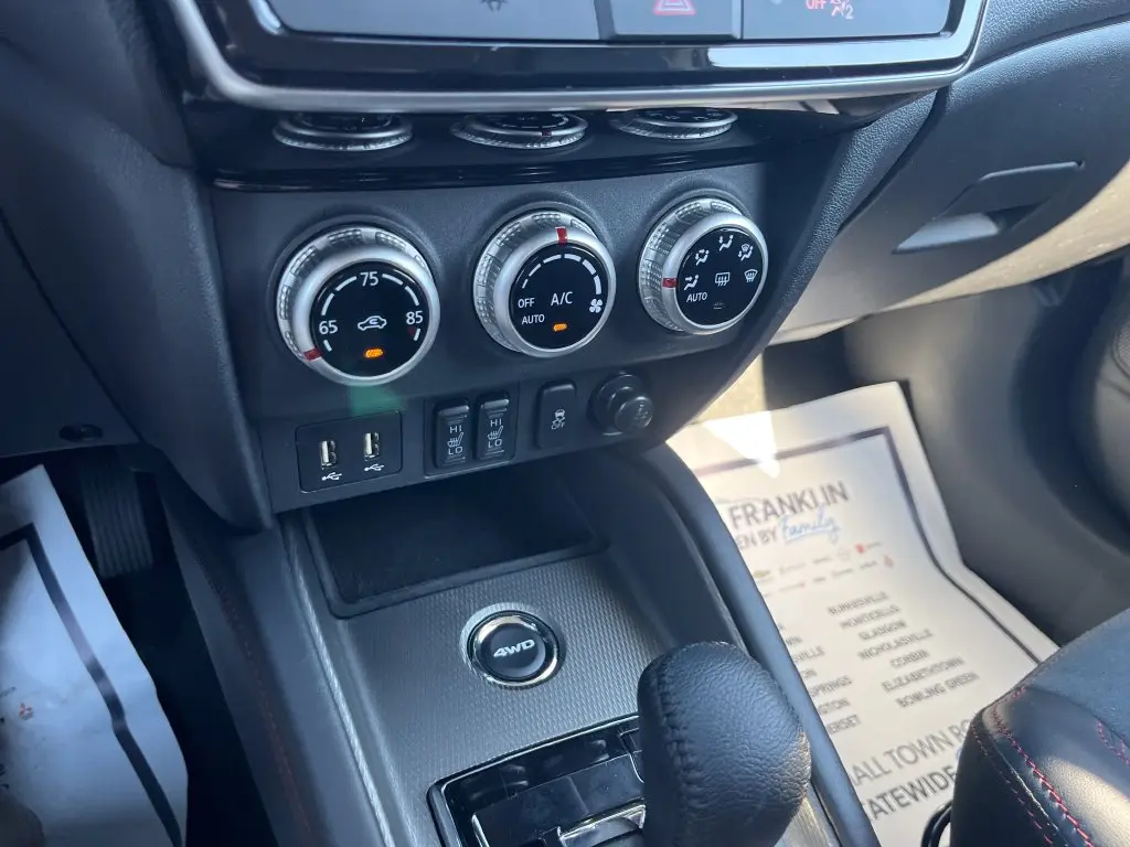 2025 Mitsubishi Outlander - $20,975
