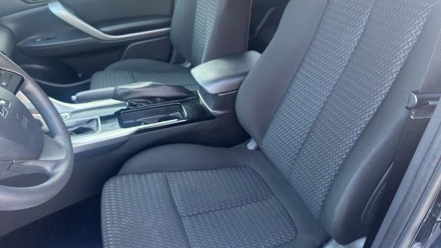 2024 Mitsubishi Eclipse Cross ES