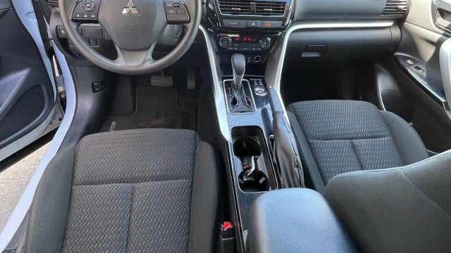 2024 Mitsubishi Eclipse Cross LE