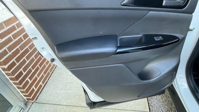 2024 Mitsubishi Eclipse Cross LE