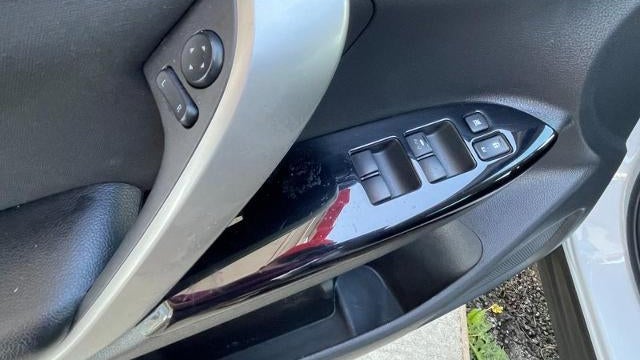 2024 Mitsubishi Eclipse Cross LE