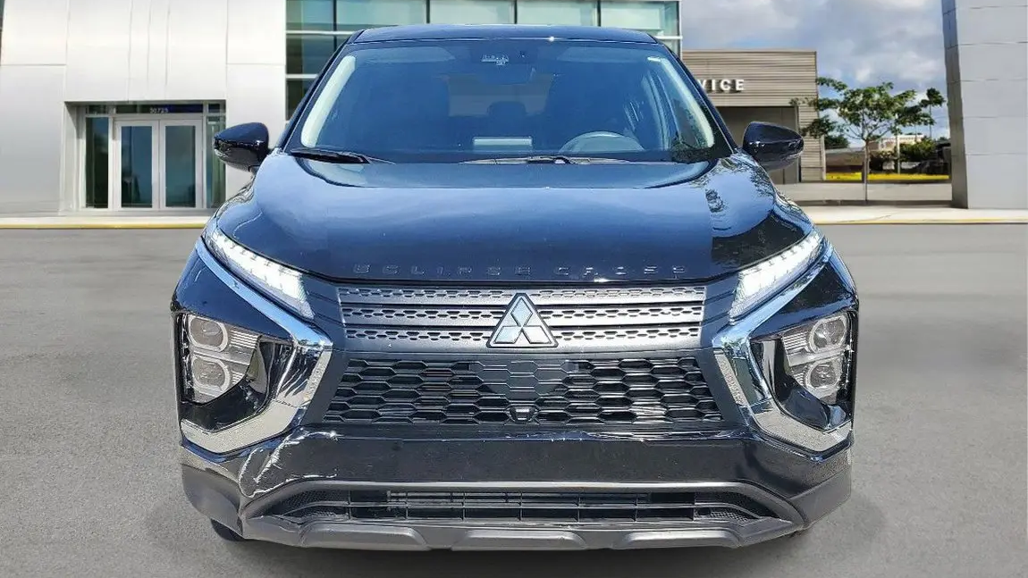 2024 Mitsubishi Eclipse Cross LE