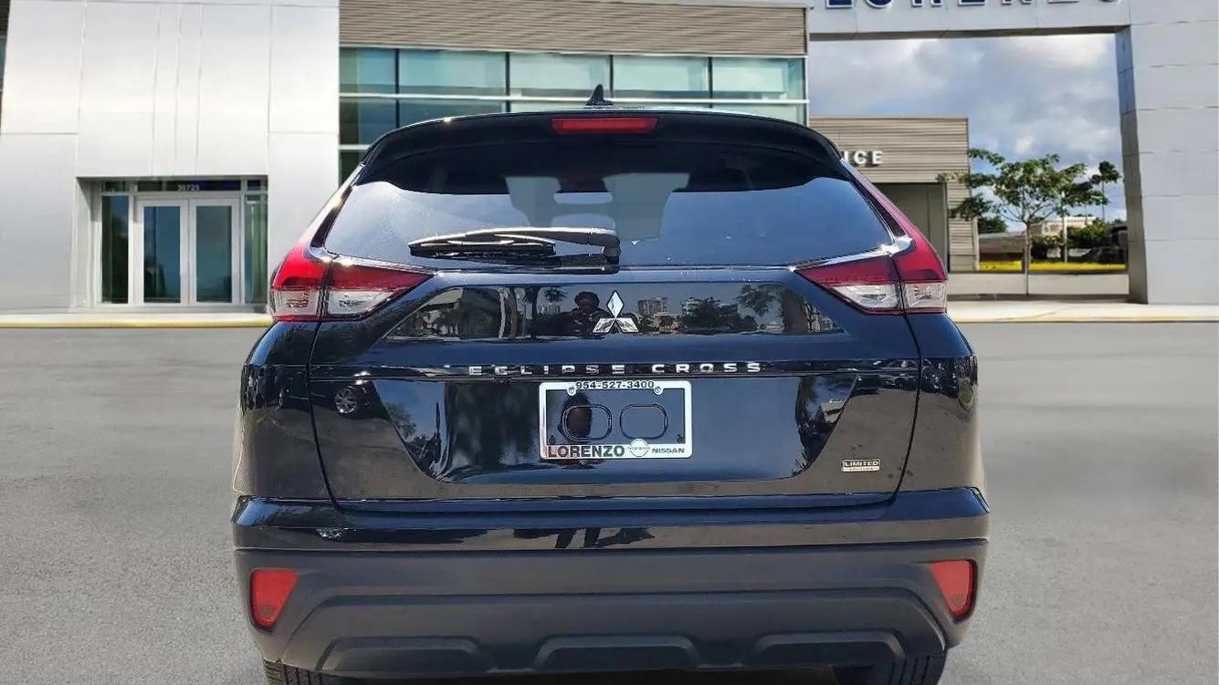 2024 Mitsubishi Eclipse Cross LE