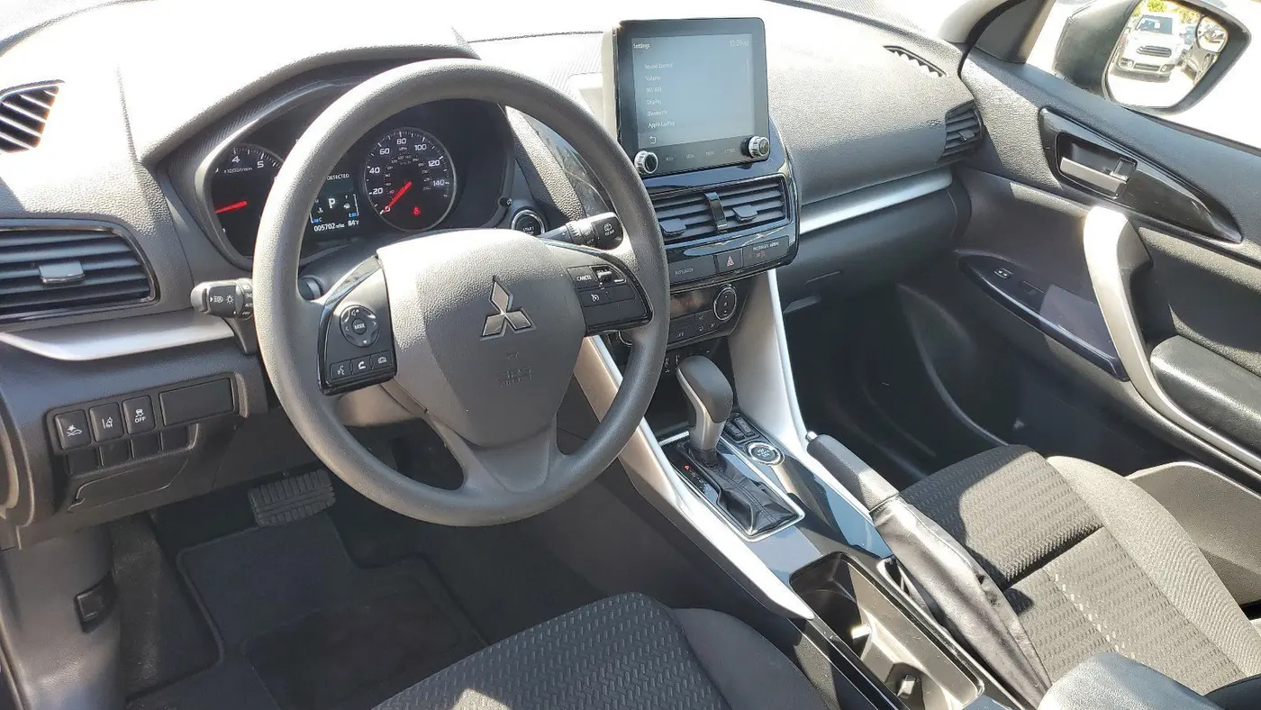 2024 Mitsubishi Eclipse Cross LE