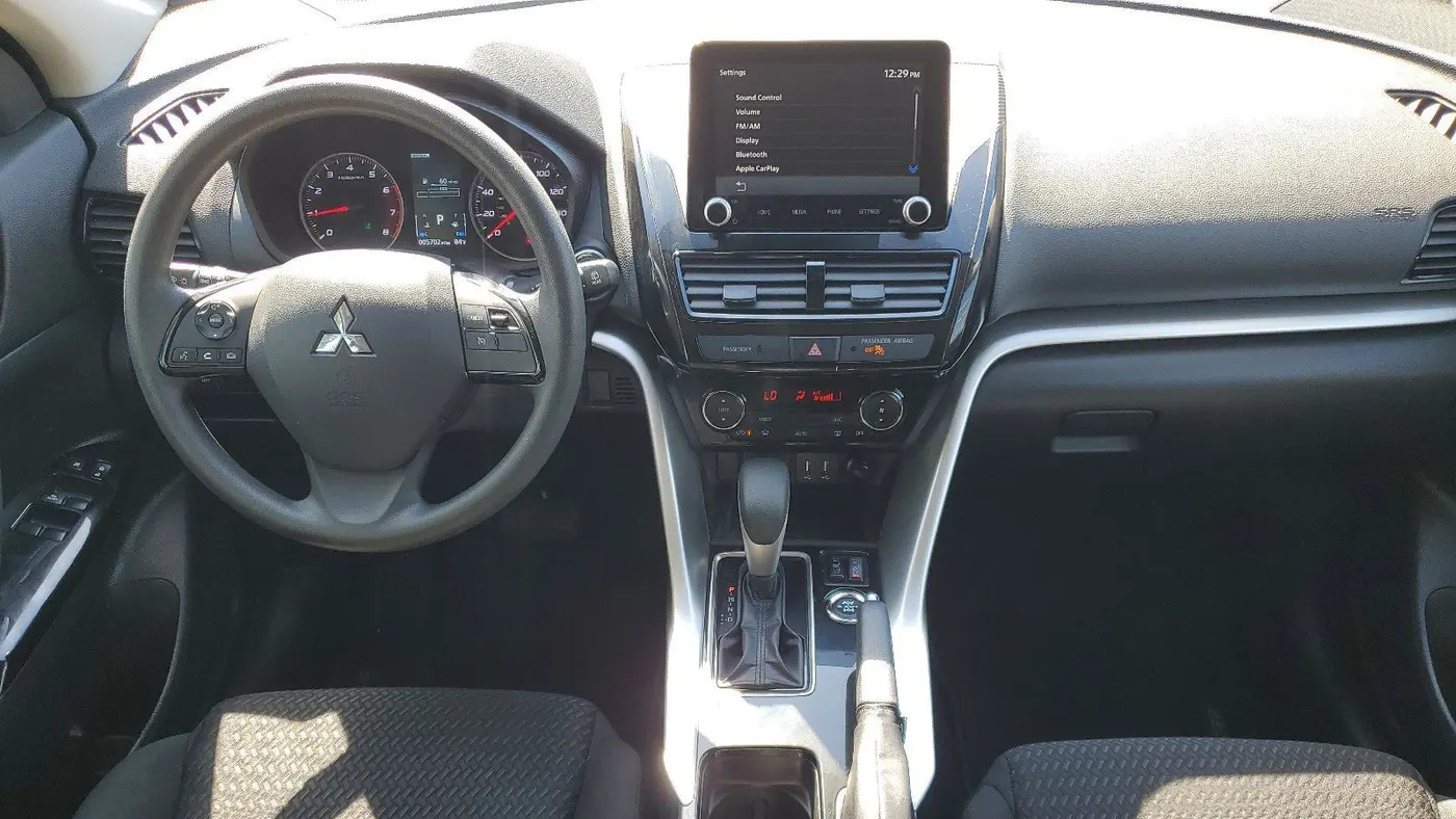2024 Mitsubishi Eclipse Cross LE