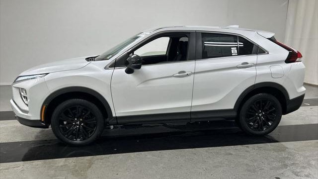 2024 Mitsubishi Eclipse Cross LE