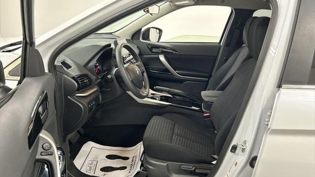 2024 Mitsubishi Eclipse Cross LE