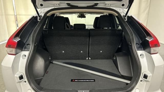 2024 Mitsubishi Eclipse Cross LE