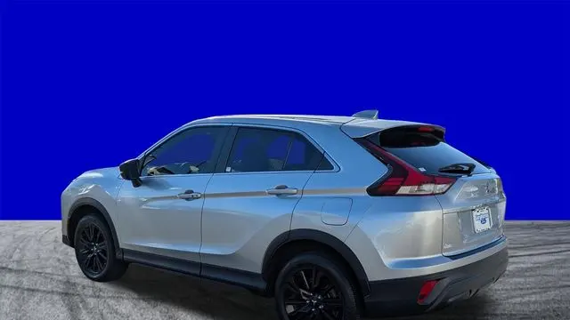2024 Mitsubishi Eclipse Cross LE