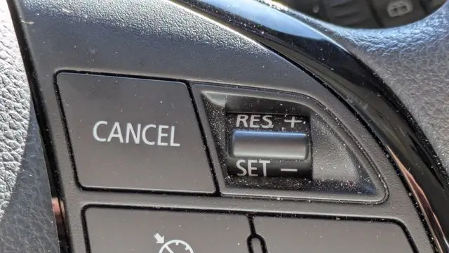 2024 Mitsubishi Eclipse Cross LE