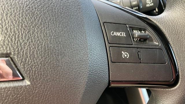 2025 Mitsubishi Eclipse Cross LE