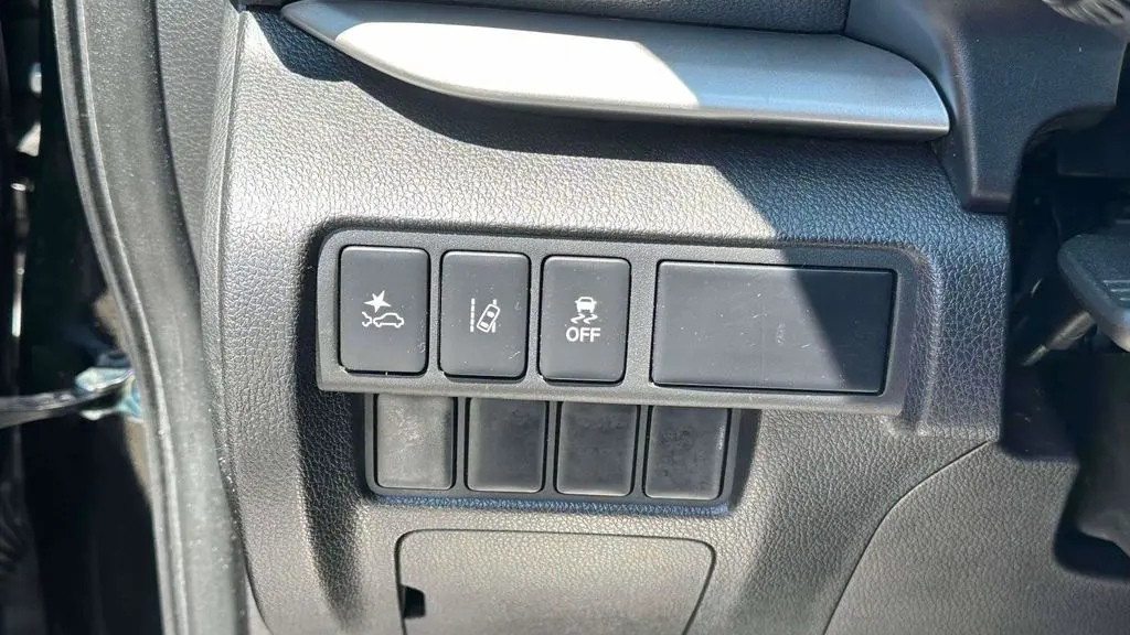 2023 Mitsubishi Eclipse Cross LE