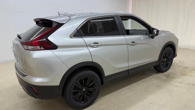 2024 Mitsubishi Eclipse Cross LE