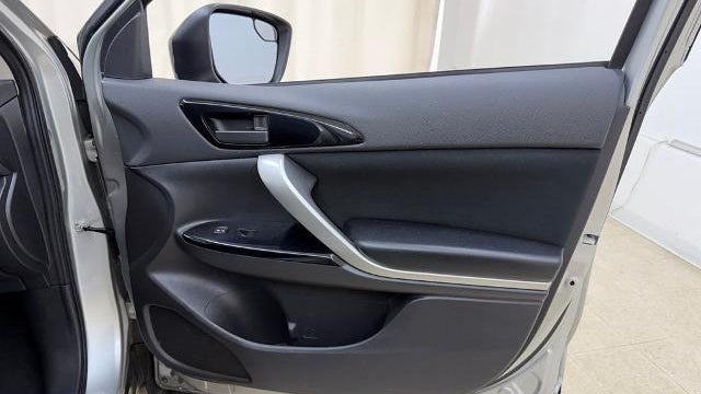 2024 Mitsubishi Eclipse Cross LE
