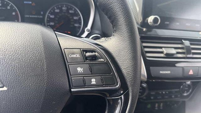 2025 Mitsubishi Eclipse Cross SE