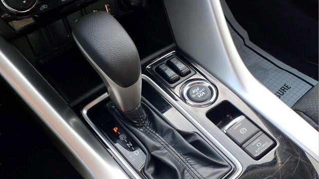 2025 Mitsubishi Eclipse Cross SE