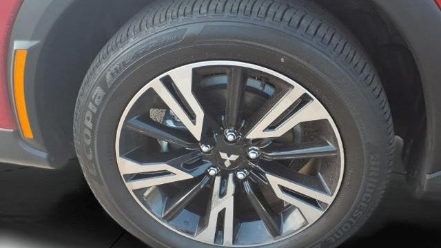 2025 Mitsubishi Eclipse Cross SE