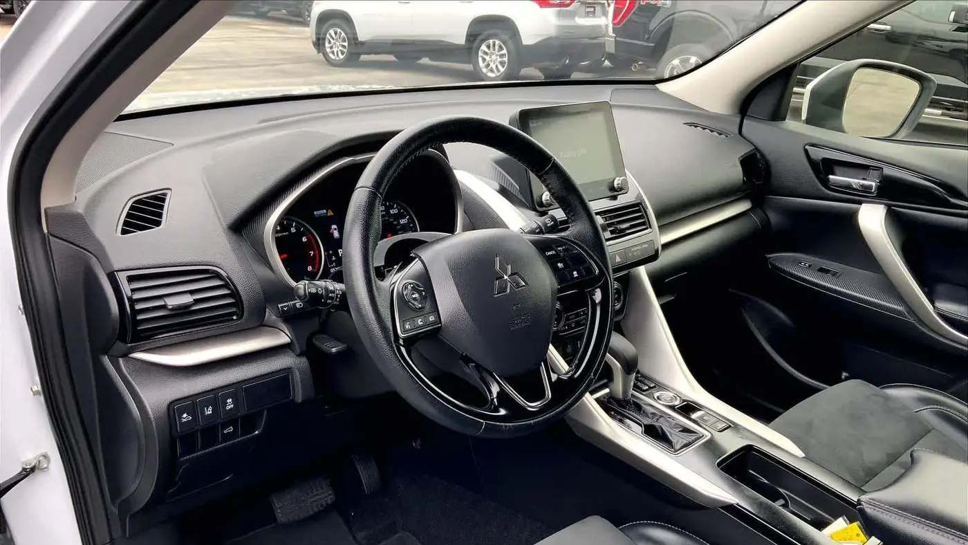 2024 Mitsubishi Eclipse Cross SE