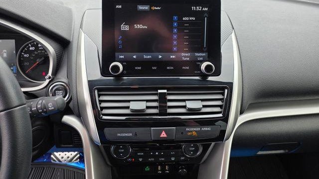 2023 Mitsubishi Eclipse Cross SE