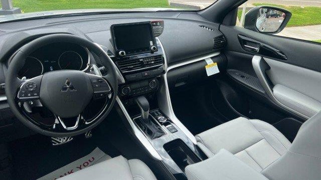 2023 Mitsubishi Eclipse Cross SE