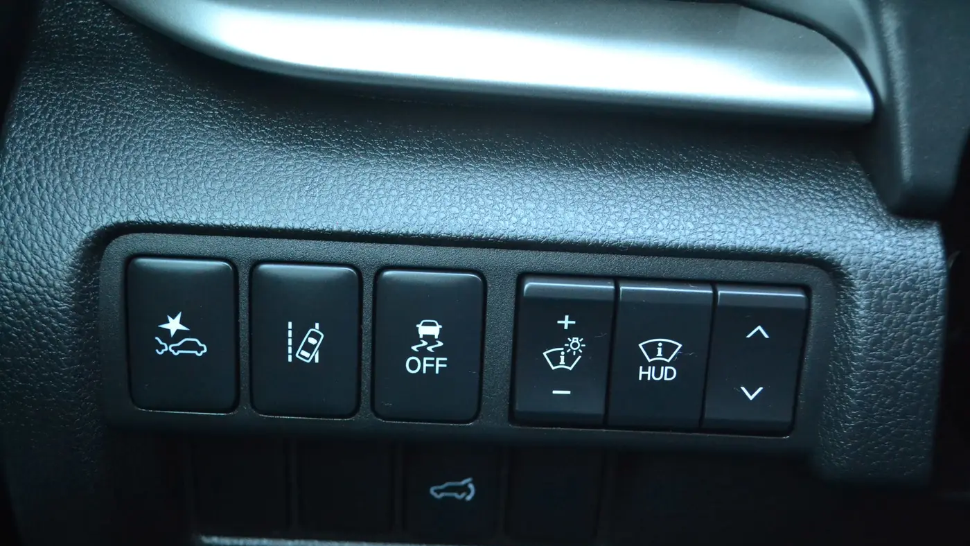 2026 Mitsubishi Eclipse Cross SEL
