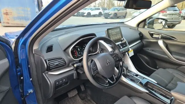 2026 Mitsubishi Eclipse Cross SE