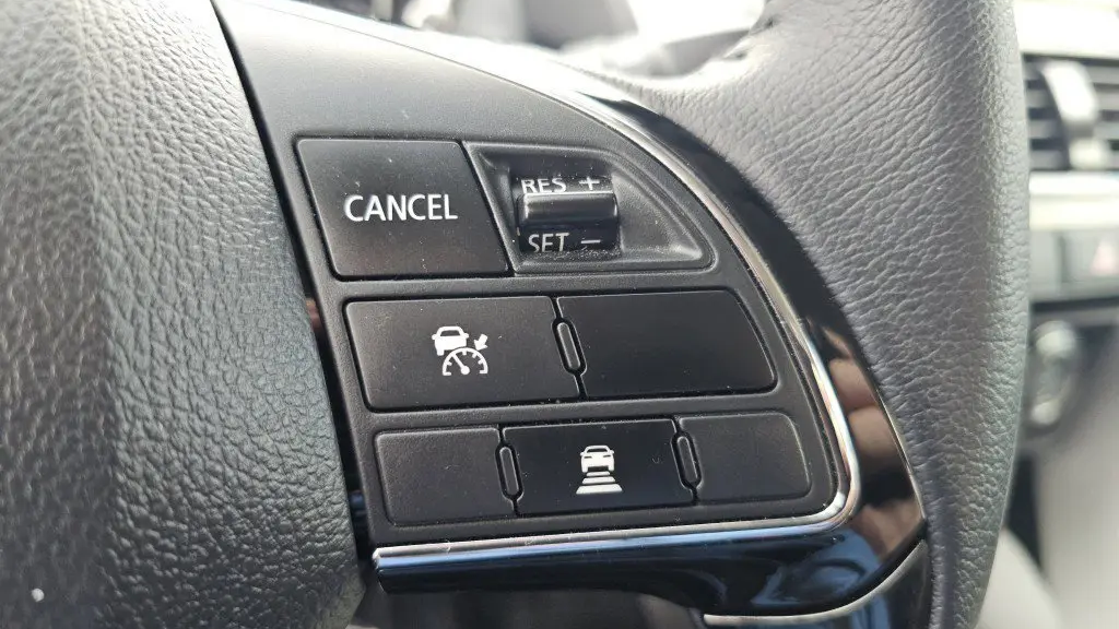 2025 Mitsubishi Eclipse Cross SE
