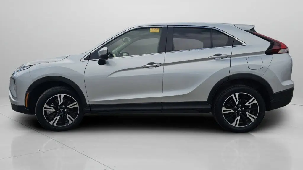 2025 Mitsubishi Eclipse Cross SE
