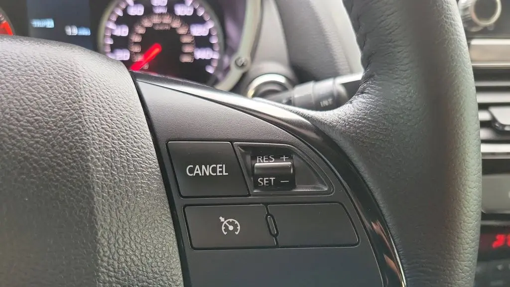 2023 Mitsubishi Eclipse Cross SE