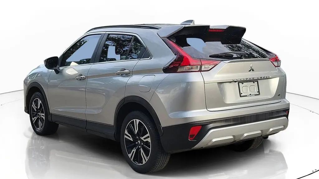 2023 Mitsubishi Eclipse Cross SE