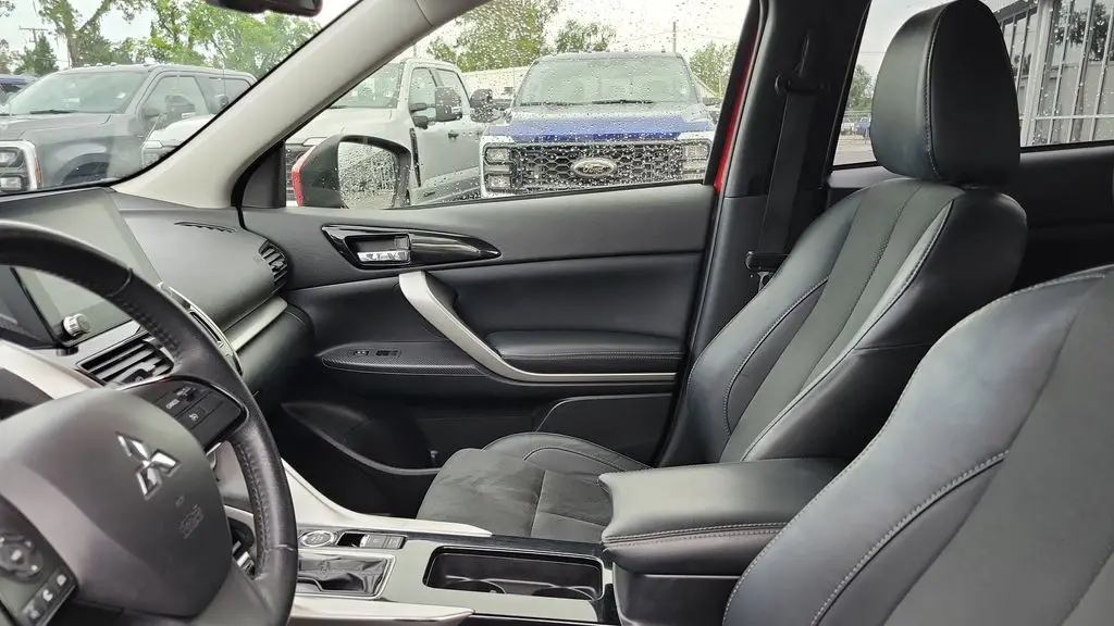 2023 Mitsubishi Eclipse Cross SE