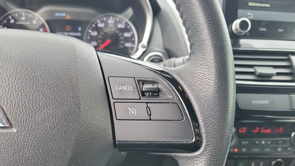 2023 Mitsubishi Eclipse Cross SE
