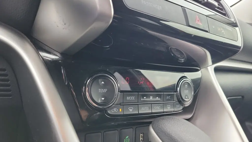 2023 Mitsubishi Eclipse Cross SE