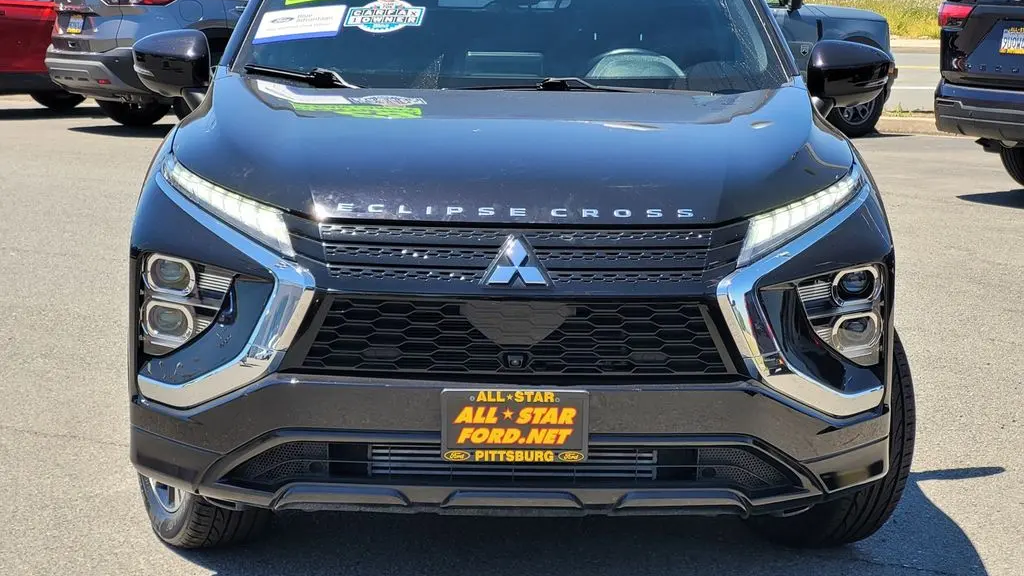 2023 Mitsubishi Eclipse Cross SE
