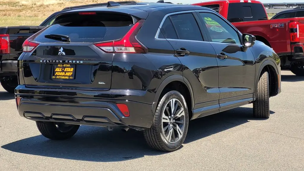 2023 Mitsubishi Eclipse Cross SE